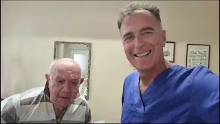 Paziente di 89 anni con dolori alla spalla e al ginocchio curato con Ossigeno-Ozono dal Prof. Dario Apuzzo